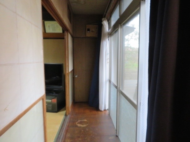 detached 上小松