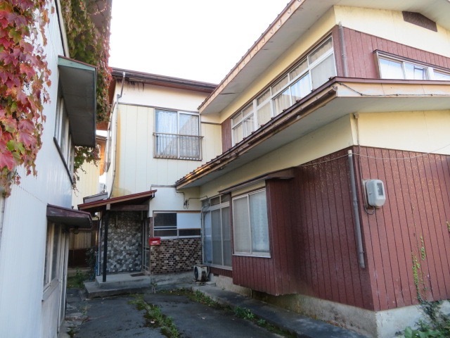 detached 上小松