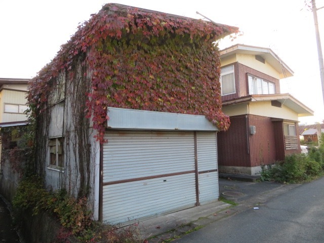 detached 上小松