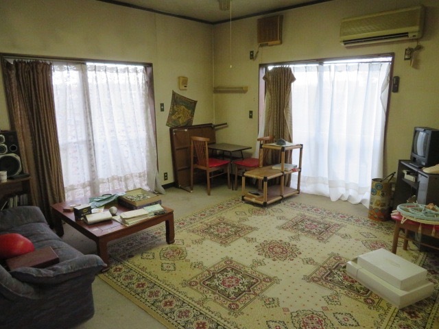 detached 上小松